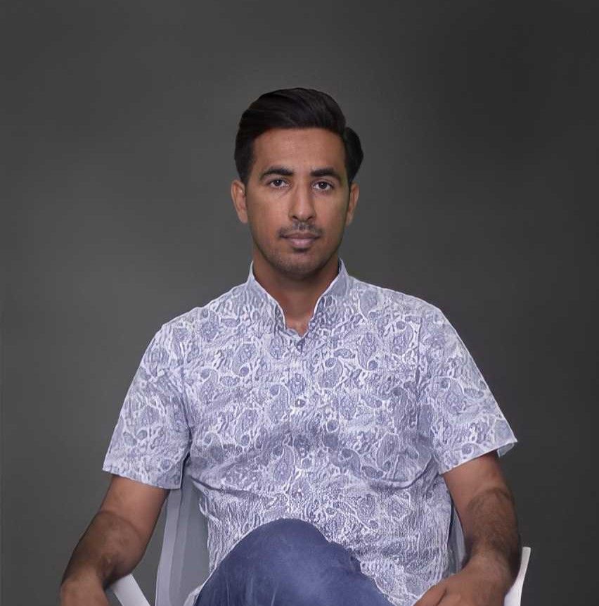وحید کمالی