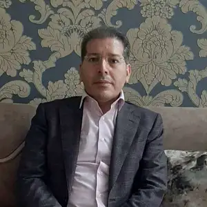 دکتر زاهد کریمی