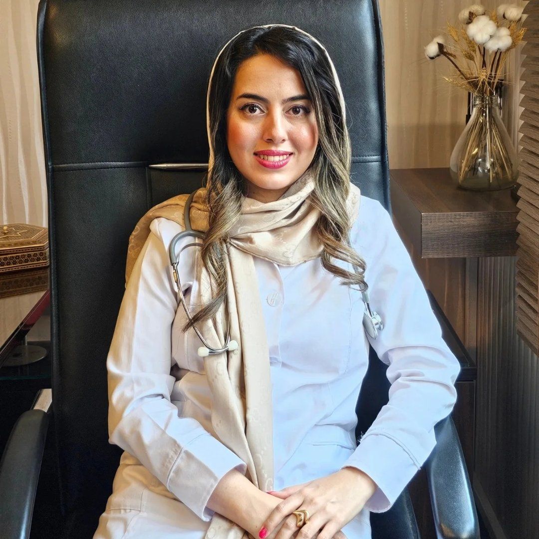 زینب آذین